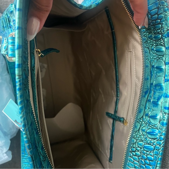 Brahmin Peacock Melbourne Crocodile-Embossed Tote with matching wallet - Picture 6 of 11